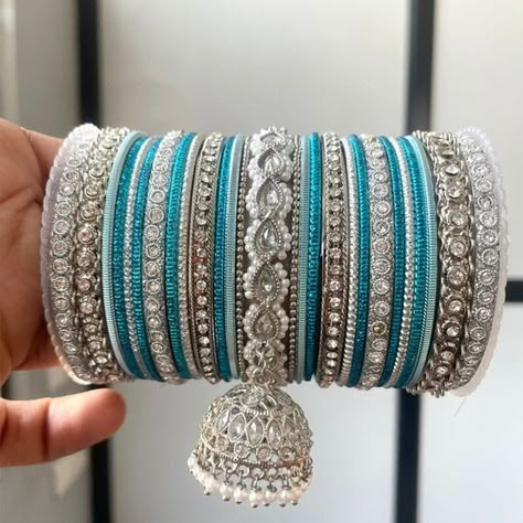 Silver Bangles Set Indian, Blue And Silver Bangles Indian, Bangle Set For Lehenga, Bangals Set Design, Wedding Jewellery Set Bridal, Bangles Set Designs, Blue Desi Jewelry, Blue Bangles Set Indian, Chudiya Indian Bangles