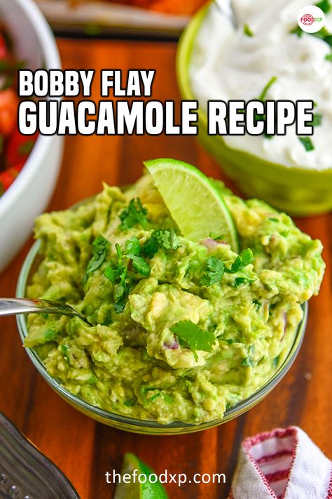 Guacamole No Onion, Authentic Guacamole Recipe Mexico, Guacamole Recipe Best, Gardettos Recipe, Guacolme Recipe, Guacamole Recipe No Tomato, Guacamole Recipe Easy Homemade, Fresh Guacamole Recipe, Frozen Guacamole