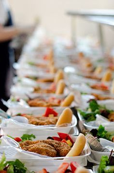 Boxed lunches for a crowd.   Finally someone got the point. Lunches For A Crowd, Meals For A Large Group, Lunch Catering Ideas, Ladies Activities, Lunch For A Crowd, Sandwich Catering, Catering Box, Women Retreat, Boxed Lunches