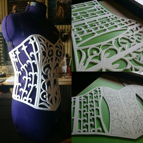 Cosplay Corset Diy, Foam Props Diy, Worbla Corset, Eva Foam Crafts, Corset Styling, Eva Foam Armor, Couture Corset, Crop Top Sewing Pattern, 3d Tiskárna