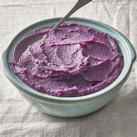 Purple Mashed Potatoes Recipe Ube Bread, Purple Potato Recipes, Purple Mashed Potatoes, Mashed Potatoes Recipe, Purple Potatoes, Potato Recipes Side Dishes, Purple Sweet Potatoes, Mashed Potato Recipes, Potato Sides