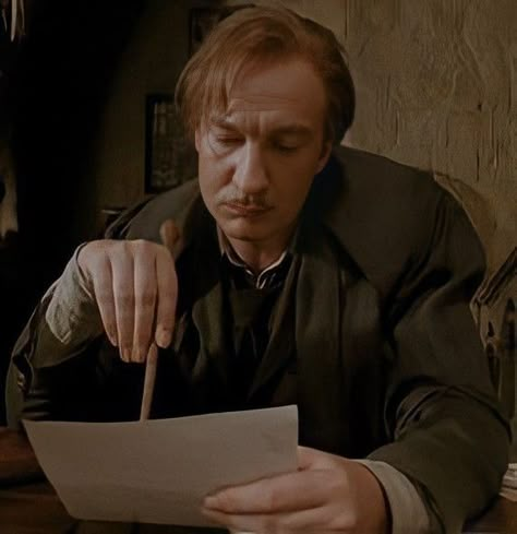 Remus Lupin Icons, Professor Lupin, Remus Lupin Moony, Remus Lupin Aesthetic, Remus John Lupin, Lupin Harry Potter, David Thewlis, Lupin 3, Shifting To Hogwarts