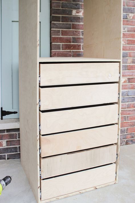 Wooden closet organizer with drawers Build A Small Closet, Small Closet Organizer, Diy Custom Closet, Closet Redo, Closet Organizer With Drawers, Closet Diy, Wooden Closet, Closet Renovation, Closet Layout