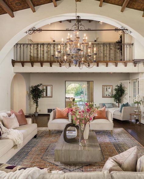 Spanish Colonial Living Room, Spanish Style Living Room, Philippine House, Parisian Style Home, Spanish Style Home Interior, Resort Reception, Mexican Style Homes, Halcyon House, Mansion Living Room