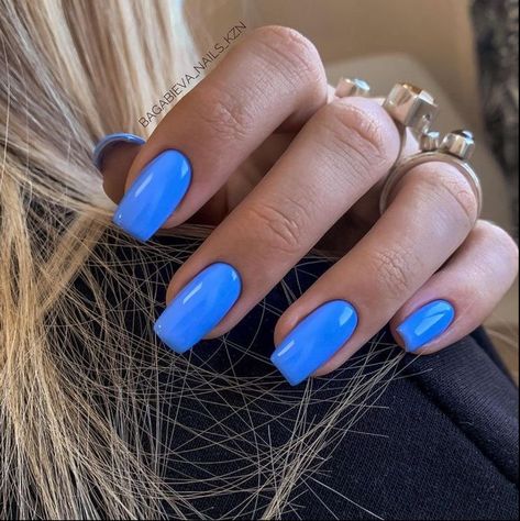 Cute Rounded Square Nails, Almond Nail Dip Powder, Bright Color Vacation Nails, Ultra Blue Nails, Neon Coral Nails Acrylic, Royal Blue Nails Summer, Dip Nails 2023 Trends, Cobalt Blue Almond Nails, Nails For Italy Vacation