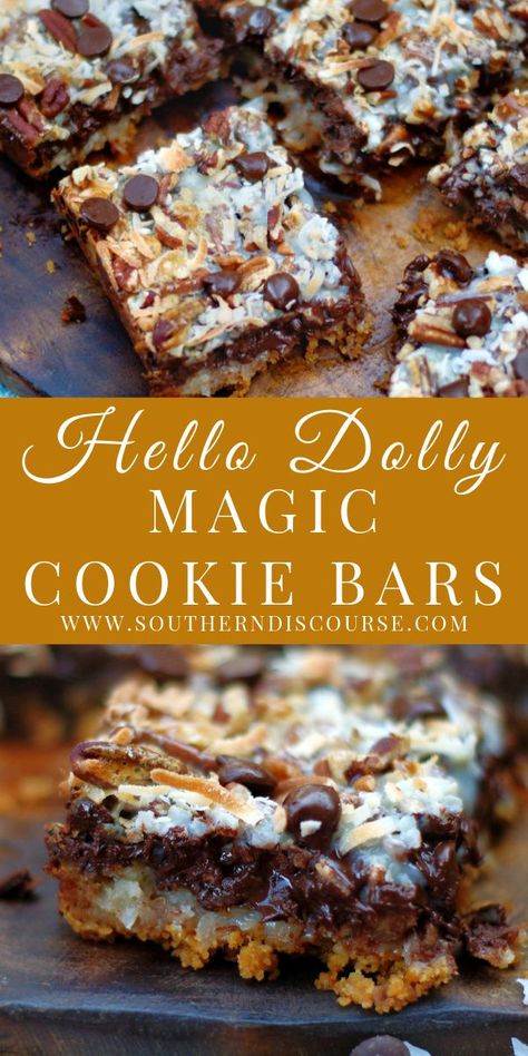 Southern Discourse, Magic Cookie Bar Recipe, Biscuits Graham, Magic Cookie Bars, Dessert Bar Recipe, Oreo Dessert, Melting Chocolate Chips, S'mores, Cookie Bar Recipes