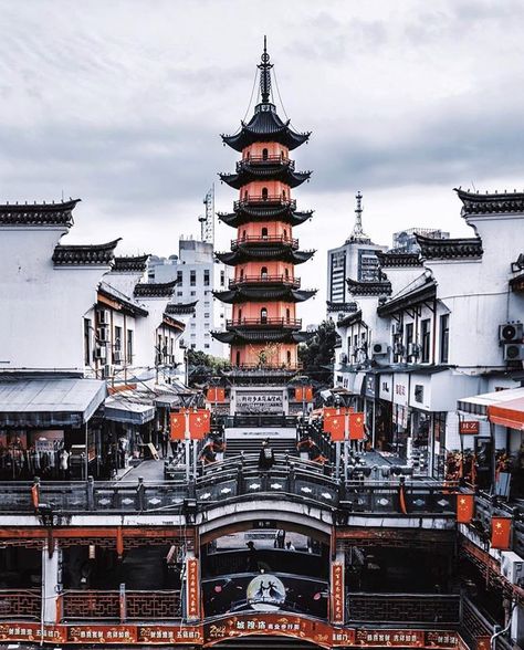 China Destinations, Chinese City, Asian House, Life Abroad, Tang Dynasty, Chinese Architecture, Ningbo, Old Building, Historical Architecture