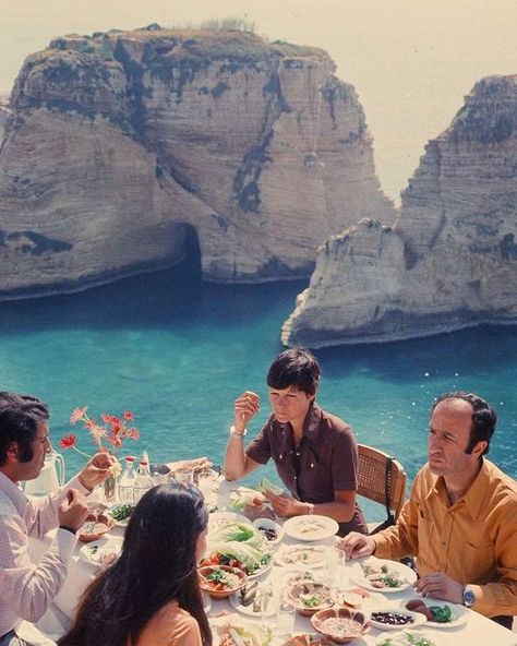 Old Beirut Lebanon Aesthetic, Old Lebanon Aesthetic, Beruit Lebanon Aesthetic, Lebanese Culture Aesthetic, Summer In Lebanon, Lebanon 1960s, Beirut 1960s, Beirut Lebanon Aesthetic, Beirut Aesthetic