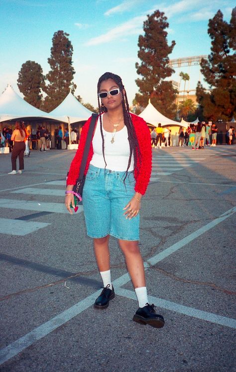 Camp Flog Gnaw style | Dazed Flog Gnaw Outfits, Bbq Outfits, Concert Fit Ideas, Camp Flog Gnaw, Festival Fits, Festival Inspo, Fits Ideas, Concert Fit, Coachella Outfit