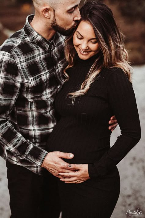 Hand Print On Pregnant Belly, Winter Maternity Photoshoot Plus Size, 2nd Trimester Maternity Photos, Winter Time Maternity Photos, Modern Maternity Photoshoot, Long Black Dress Maternity Pictures, Winter Studio Maternity Photoshoot, Indoor Winter Maternity Shoot, Maternity Photo Shoot Ideas February