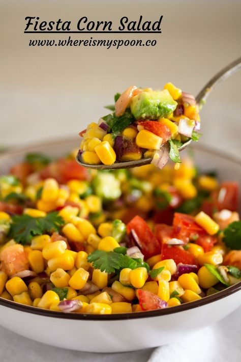 Fiesta Corn Recipe, Fiesta Corn Salad, Fiesta Salad Recipe, Corn Salad With Avocado, Mexican Salsa Recipe, Salad Mexican, Corn Tomato Salad, Fiesta Salad, Salsa Salad