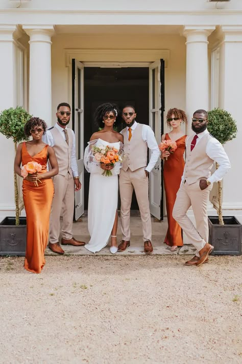 Plunging neckline wedding dress and satin bridesmaid dresses at an orange outdoor wedding with a petal wedding cake by Annie Poe Photography Petal Wedding Cake, Plunging Neckline Wedding Dress, Orange Dress Wedding, Orange Wedding Themes, Wedding Theme Color Schemes, Orange Wedding Colors, Modern Hall, Beige Suit, Neckline Wedding Dress