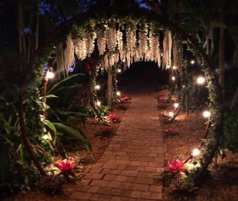 Moon Gate Aesthetic, Dark Forest Prom Theme, Outdoor Wedding Venues Enchanted Forest, Fairy Garden At Night, Garden Wedding Night Outdoor, Forest Wedding Diy Decor, Outdoor Christmas Wedding Ideas, Outdoor Wedding At Night, Whismgothic Wedding