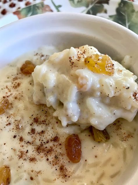 Estelle's: CREAMY STOVETOP RICE PUDDING Rice Pudding Recipe Stove Top, Rice Custard Pudding Recipe, Stovetop Rice Pudding, Stovetop Rice, Rice Custard, Creamiest Rice Pudding Recipe, Rice Pudding Recipe Easy, Cooked Rice Recipes, Custard Recipe Easy