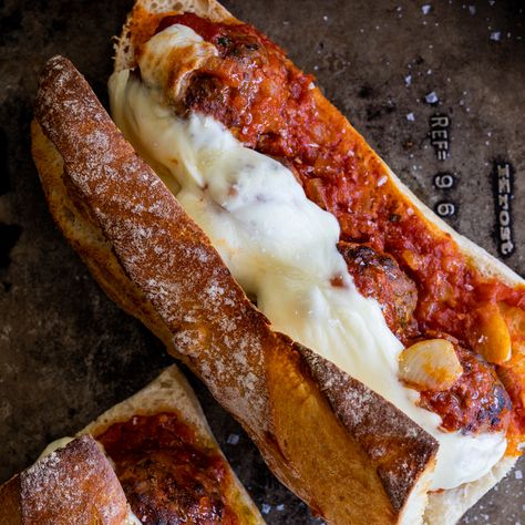 Meatballs Sandwich, Ground Beef Sandwiches, Easy Meatball Subs, Meatball Meatloaf, Tomato Sauce For Meatballs, Meatball Sub Recipe, Rolls Sandwiches, Baked Meatball Recipe, Sandwich Boards