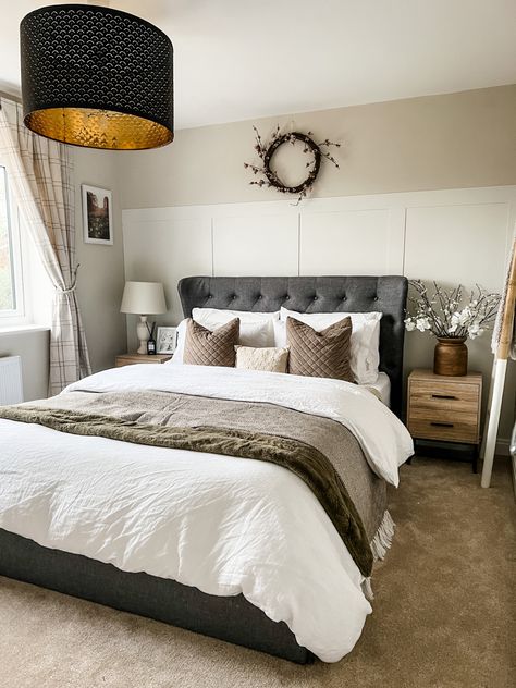 Neutral bedroom decor with panelling on the back wall. Painted in Dulux Egyptian Cotton and Lick White 04 Egyptian Cotton Paint, Dulux Egyptian Cotton, Black Bedroom Decor, Cotton Painting, Neutral Bedroom Decor, Dulux Paint, Neutral Bedrooms, Black Bedroom, Bedroom Panel