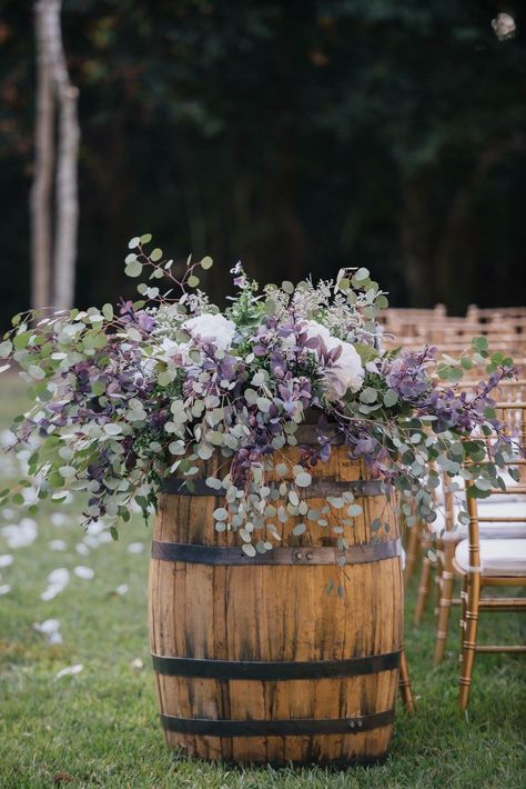 Lavender Wild Flower Wedding, Lavender Alter Arrangements, June Wedding Colors Purple, Lavender Farm Wedding Ideas, Rustic Lilac Wedding Decor, Lavender Plant Wedding Decor, Rustic Wedding Decor Lavender, Lilac And Green Wedding Decor, Purple Farm Wedding