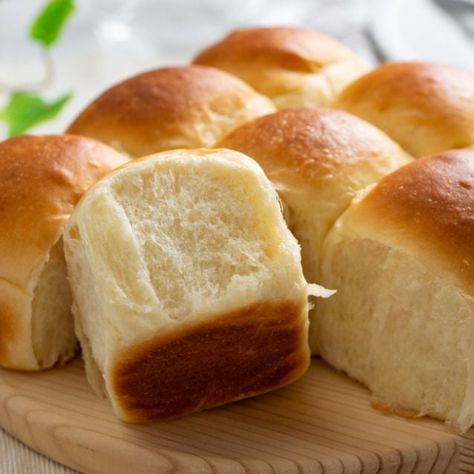 Buttery Rolls, Dinner Roll, Healthy Bread, Pan Bread, The Dinner, Gluten Free Bread, Dinner Rolls, Kitchen Recipes, Sin Gluten