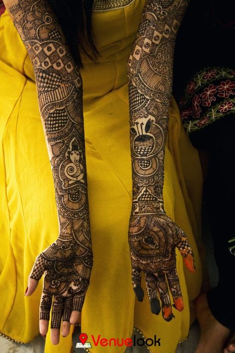 Easy And Beautiful Mehndi Designs, Mehndi Designs For Wedding, Bridal Mehendi Designs Wedding, Beautiful Mehndi Designs, Mehandhi Designs, Indian Mehndi Designs, Floral Henna Designs, Mehndi Designs 2018, New Bridal Mehndi Designs