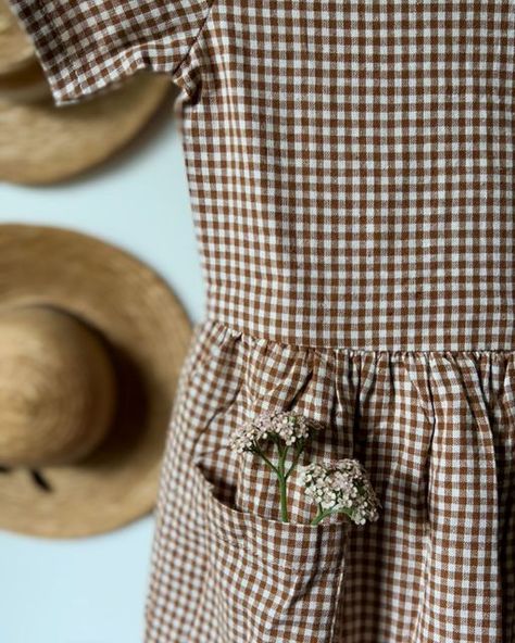 Tawsha @Little Cottonwood | on Instagram: "Shop our timeless dresses made from natural fibers!" Cottage Clothing Style, Farm Dresses, Cottage Clothing, Homemade Wardrobe, Diy Summer Clothes, Magnolia Dress, Farm Dress, Plaid Dresses, Earthy Style