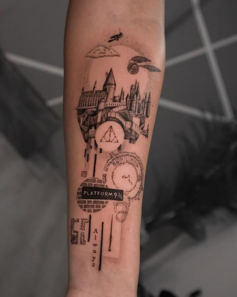 Harry Potter tattoo Harry Potter Hogwarts Tattoo, Harry Potter Tattoo Ideas Unique, Hogwarts Tattoo Ideas, Harry Potter Tattoos Unique, Tatuajes Harry Potter, Harry Potter Tattoo Unique, Harry Potter Tattoo Sleeve, Harry Potter Sleeve, Hogwarts Tattoo