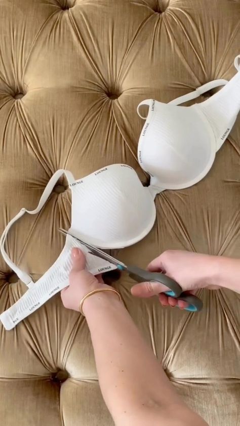 Simple ✅ @kristinakacheeva . . No Copyright or Trademark Infringement Intendeed . If you don't want your video to be posted on our page… | Instagram Backless Bra Diy, Bh Hacks, Diy Backless, Bras For Backless Dresses, Old Bras, Hair Transition, Diy Bra, Backless Dresses, Bra Hacks