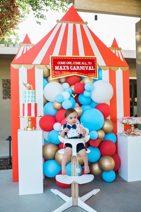 Carnival Themed 1st Birthday Party: Parties on Purpose Carnival First Birthday, Tent Backdrop, Carnival Backdrop, Carnival Birthday Cakes, Carnival Party Favors, Carnival Tent, Circus 1st Birthdays, Circus Party Decorations, Circus Birthday Party Theme