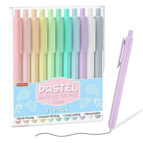 Pens Cute, Pastel Pen, Notes School, Gel Pens Coloring, Pretty School Supplies, Stationery Obsession, Cute Stationary School Supplies, Cute School Stationary, Writing Journaling