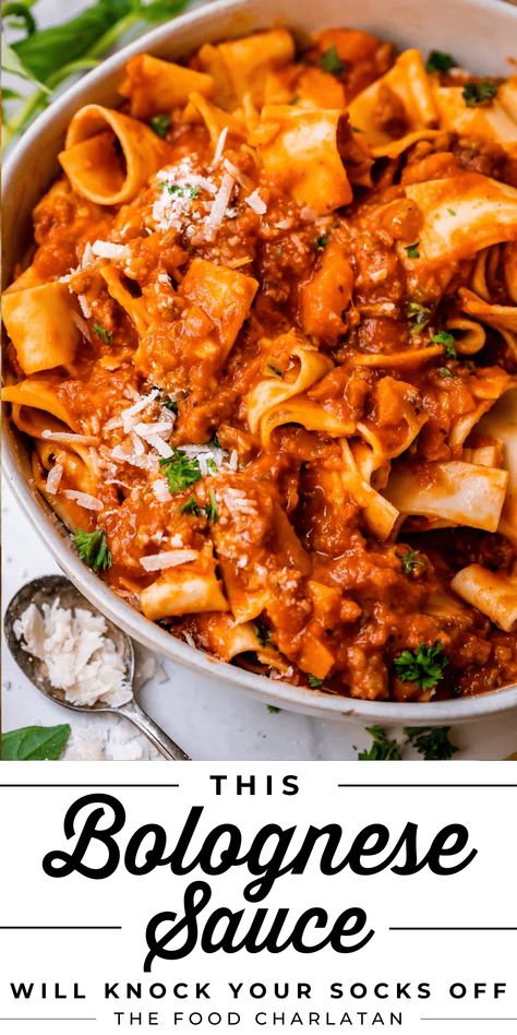 Bolognese Sauce (To Knock Your Socks Off) from The Food Charlatan. I have a new conversion story my friends: I thought I hated red "meat sauce". But this rich, luxurious Bolognese sauce recipe is the stuff of DREAMS, I tell you. My homemade sauce has freshly chopped carrots, onions, and celery, plus a long slow simmer with tomatoes. The result is an explosion of creamy Italian flavor, and has changed everything I thought I knew about red sauce. Perfect for family dinner or with guests! Ree Drummond Bolognese Sauce, Red Meat Sauce Recipes, Bolognese Sauce Fresh Tomatoes, Pasta With Meat Sauce And Ricotta, Italian Sausage Bolognese Sauce, Dinner With Red Sauce, Bolognese With Fresh Tomatoes, Red Meat Pasta Recipes, Bolognese Sauce With Cream