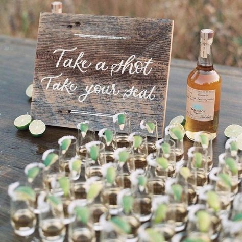 Wedding Seating Plan Ideas - Make Happy Memories Rustic Wooden Wedding Signs, Wedding Drink Station, Fall Wedding Color Schemes, Fest Temaer, Wooden Wedding Signs, Boda Mexicana, Montana Wedding, Brown Wedding, Future Wedding Plans