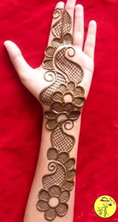 Mehandi Designs For Kids Hands, Easy Mehndi Designs Front Hand, Mehndi Tips, Mehndi For Beginners, Mehndi Tutorial, Palm Mehndi, Traditional Mehndi, Simple Arabic Mehndi, Indian Mehndi