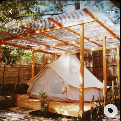 Platform For Tent, Glamping Airbnb, Glamping Business, Tents Camping Glamping, Tent Platform, Backyard Tent, Yurt Living, Yurt Tent, Tent Ideas