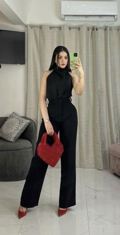 Black Attire Outfit Women, Quince Party Outfits Guest, Classy Party Outfit, Outfit Formal Mujer, White Party Outfit, Outfit Elegantes, Semi Formal Outfits, Celebrity Casual Outfits, Lawyer Outfit