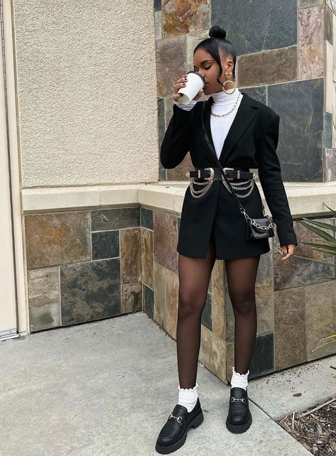 Blazer And Tights Outfit, Platform Loafers Outfit, Cute Modest Outfits, Winter Fashion Outfits Casual, Stylish Summer Outfits, Paris Outfits, Classy Work Outfits, Looks Street Style, Stylish Work Outfits