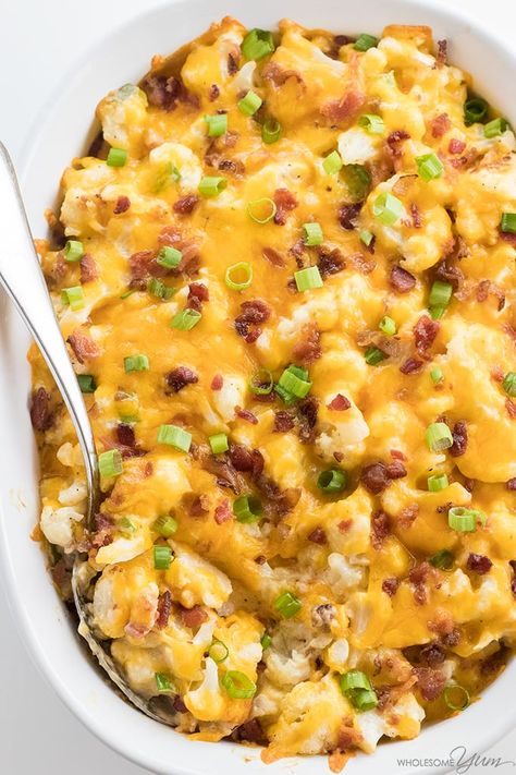 Healthy Dinner Casseroles, Baked Cauliflower Recipe, Loaded Cauliflower Bake, Keto Bbq, Crab Food, Carb Sides, Cauliflower Casserole Recipes, Loaded Cauliflower Casserole, Keto Dishes