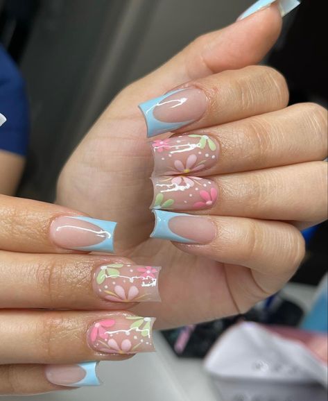 French Tip Spring Nails, Spring Nails Gel Short, Glitter Spring Nails, Nails Coffin Spring, Bright Spring Nails, Spring Nails French Tip, Coffin Spring Nails, Spring Nails Bright, Spring Nails Aesthetic