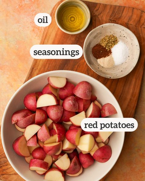 Make Air Fryer Red Potatoes for a quick and easy side dish. Toss red potatoes in a delicious seasoning blend and then air fry until crisp on the outside and soft on the inside. Air Fryer Red Potatoes Recipes, Small Red Potatoes In Air Fryer, Air Fryer Red Skin Potatoes, Air Fried Red Potatoes, Air Fryer Baby Red Potatoes, Red Potato Recipes Air Fryer, Air Fryer Red Potato Recipes, Easy Red Potato Recipes, Baby Red Potato Recipes