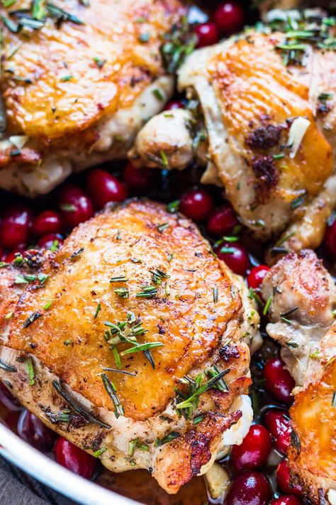 Herbed Cranberry Chicken - Elegant Cranberry Chicken Recipe Catering Chicken Recipes, Cranberry Chicken Thighs Baked, Cranberry Balsamic Chicken, Roasted Chicken Christmas Dinner, Cranberry Stuffed Chicken, Christmas Chicken Thighs, Chicken Thigh Appetizer Recipes, Holiday Dinner Ideas Main Dishes, Elegant Chicken Recipes