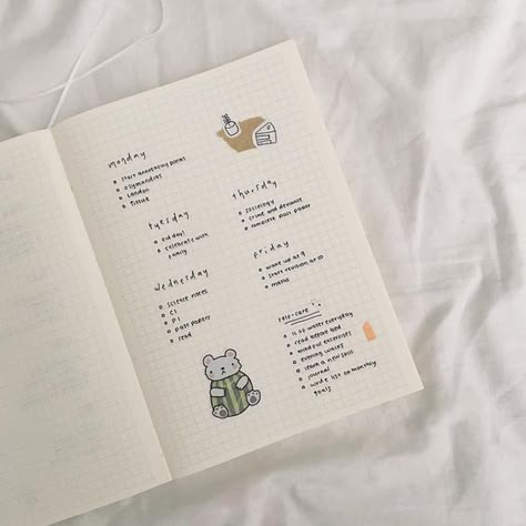 Bullet Journal Minimalist, Bullet Journal Notes, Kpop Journal, Bullet Journal Mood, Bullet Journal Aesthetic, Bullet Journal Notebook, Bujo Ideas, Diary Ideas, Journal Ideas Pages