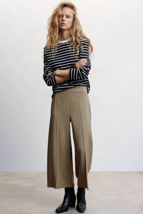 Wide Leg Cropped Pants With Boots, Wide Leg Pants With Boots, Cropped Pants With Boots, Cropped Trousers Outfit, Boot Outfits Winter, Cropped Pants Winter, Tall Boot Outfits, Ankle Pants Outfit, Olive Green Trousers