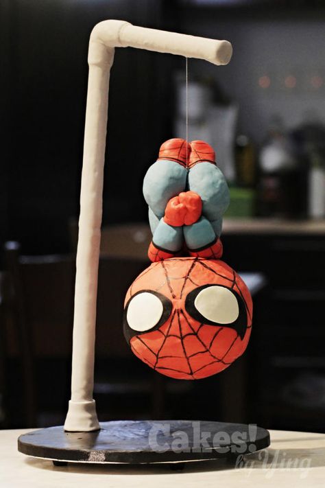 Spider Man Biscuit, Air Dry Clay Spiderman, Shopping Cake, Marvel Decor, Comic Cake, Hanging Spider, Cakes Aesthetic, Vintage Heart Cake, Spider Man Cake