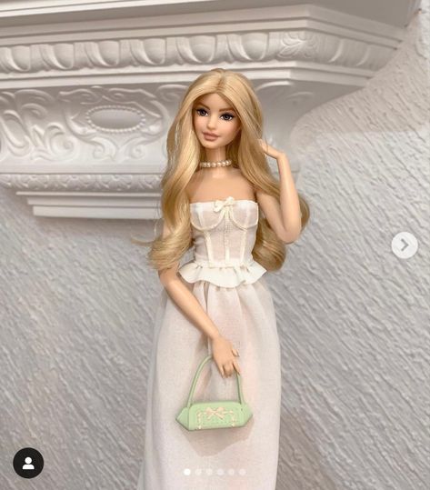 Realistic Barbie, Barbie Chelsea Doll, Princess Barbie Dolls, Barbies Pics, Barbie Doll Set, Bad Barbie, Barbie Fashionista Dolls, Bratz Inspired Outfits, Barbie Model