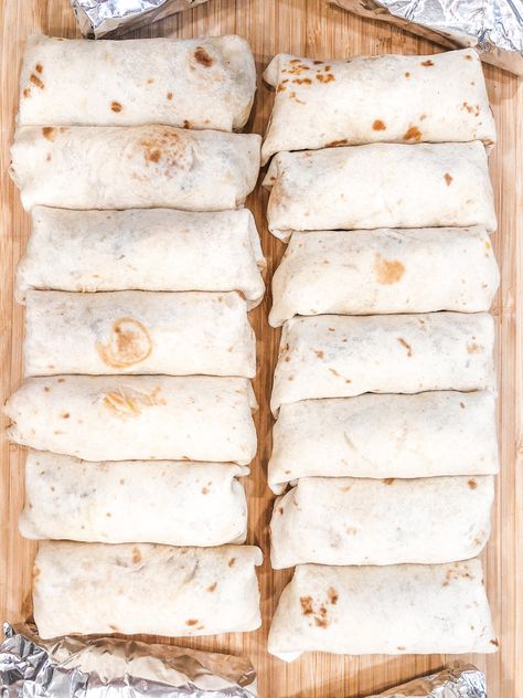 Make Ahead Mini Breakfast Burritos Pillsbury Breakfast Burritos, Tailgate Breakfast Burritos, Breakfast Burrito Make Ahead, Easy Make Ahead Breakfast Burritos, Make Ahead Breakfast Burritos For A Crowd, Bulk Breakfast Burritos, Build Your Own Breakfast Burrito Bar, Make Ahead Breakfast Tacos, Breakfast Burrito Recipe Bacon