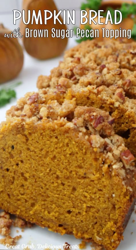 Slices of pumpkin bread lined up on a white plate. Pumpkin Bread With Brown Sugar Topping, Pumpkin Pecan Bread, Pepper Casserole, Pecan Topping, Sugared Pecans, Classic Lasagna, Raspberry Cream, Pumpkin Desserts, Pumpkin Recipes Dessert