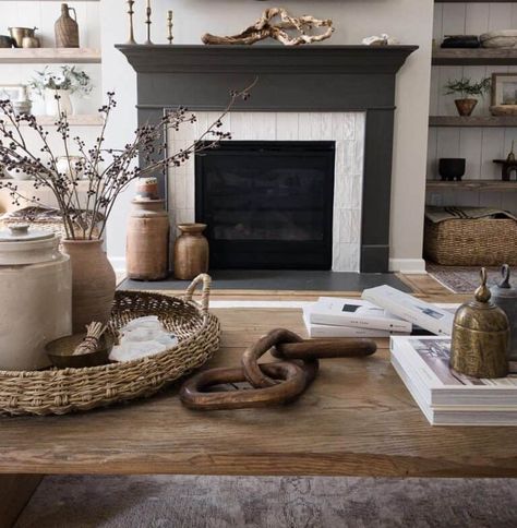 Black Fireplace Mantel, Fireplace Mantel Makeover, Painted Fireplace Mantels, Friday Yay, Diy Interior Design, Rustic Accessories, Paint Fireplace, Black Fireplace, Shiplap Fireplace