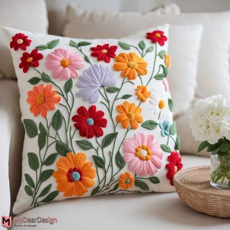 Simple Hand Embroidery Designs, Punch Pillow, Silk Ribbon Embroidery Patterns, Classic Embroidery, Cushion Embroidery, Hand Embroidered Pillows, Simple Hand Embroidery Patterns, Pillow Embroidery, Pillow Crafts