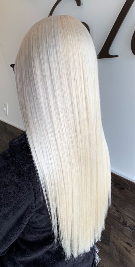 Ice Blonde Hair, Blonde Hair Goals, Perfect Blonde Hair, Bright Blonde Hair, Tan Skin Blonde Hair, Long White Hair, Platinum Blonde Hair Color, Icy Blonde Hair, White Blonde Hair