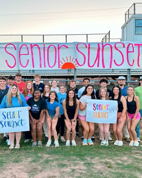 Senior Week Activities, Senior Sunset Ideas, Senior First Day, Senior Sunrise Ideas, Class Officers, Senior Year Planning, Senior Events, Senior Sunset, Senior Week