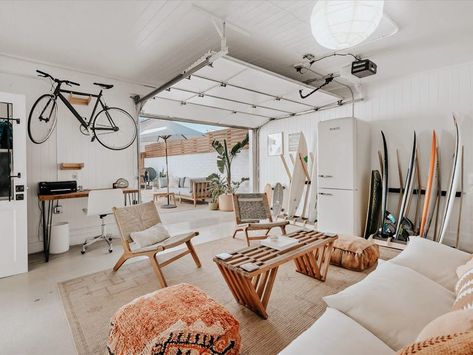 Instagram-Famous Blanco Bungalow Sells for $1.01 Million: Photos Beach House Game Room, Nail Shed, Garage Family Room, Surf Garage, Surf Bungalow, Playroom Garage, Garage Hangout, Beach Garage, Garage Business