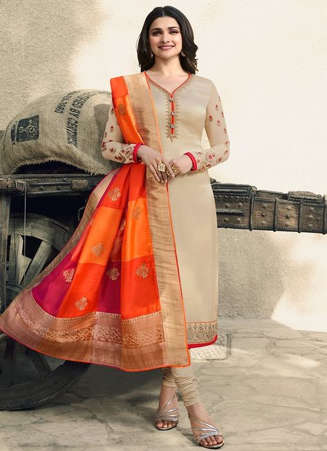 Silk Suit Designs Indian, Suits Design Latest, Orang India, Suit Neck Designs, Beige Embroidery, Silk Kurti Designs, Prachi Desai, Kurti Designs Latest, Kurti Designs Party Wear